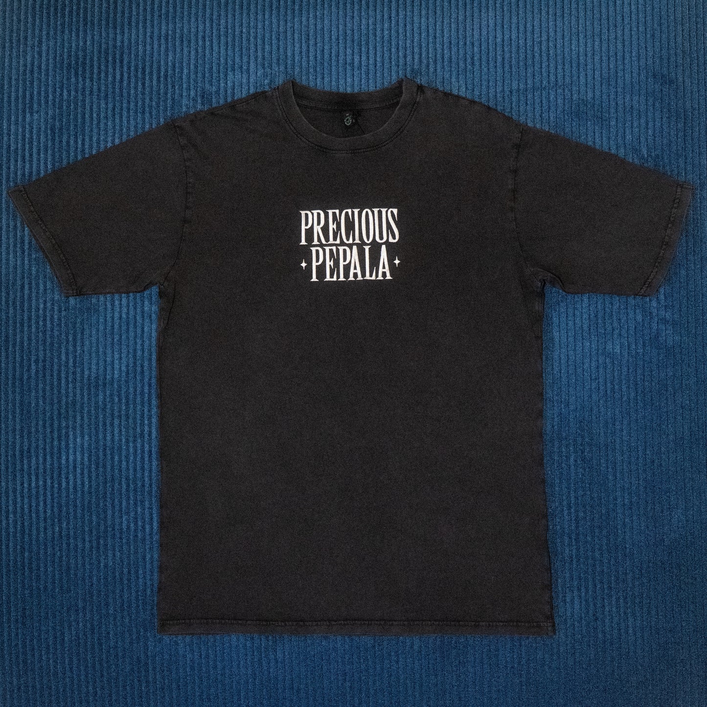 EMBROIDERED LOGO TEE